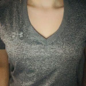 Short sleeve workout shirt